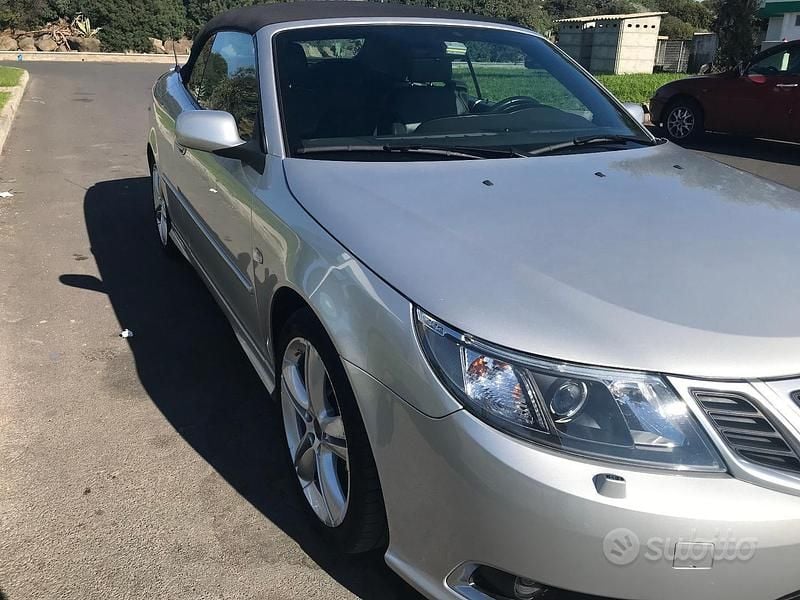 Usata Saab 9-3 Cabriolet 160 CV (117 kW) 2011 Grigio Cabrio