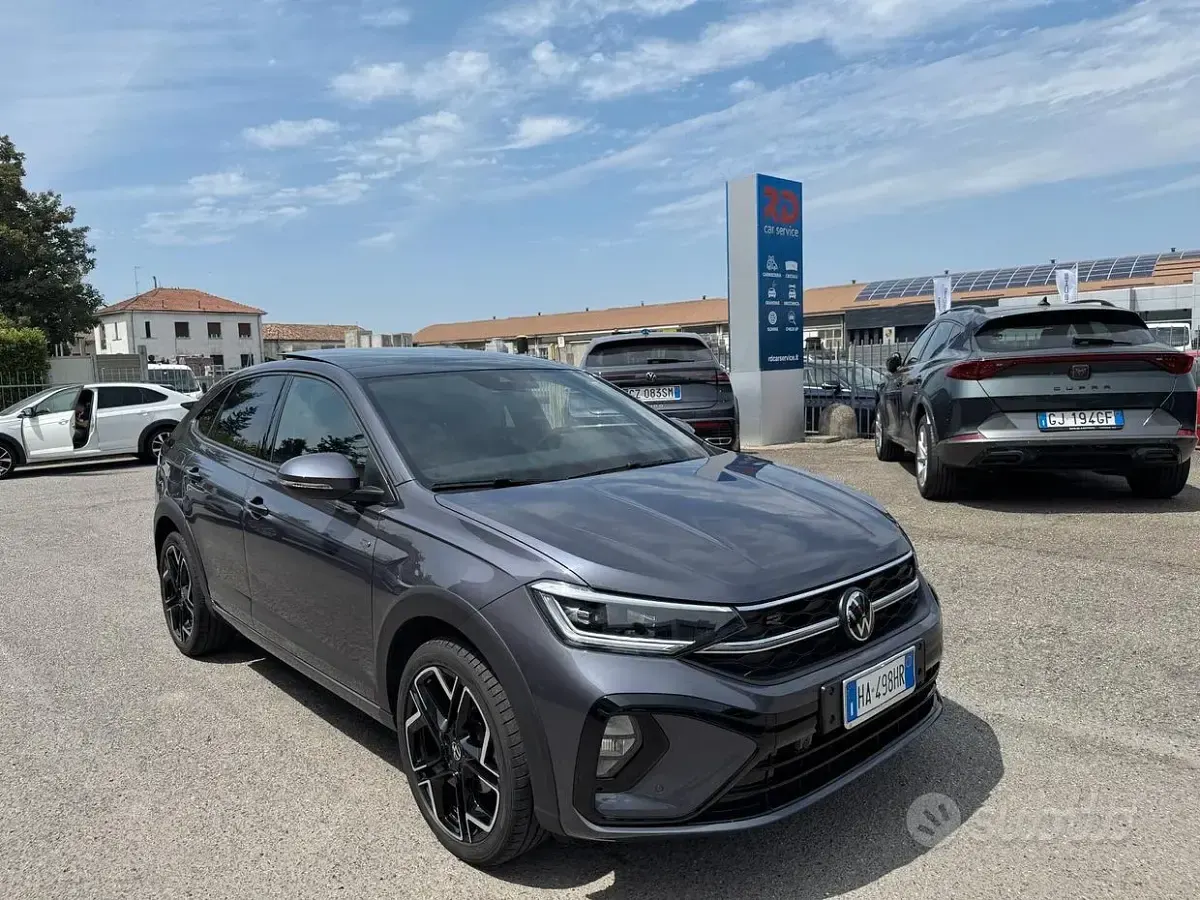 Usata VW Taigo R-line Plus 116 CV (85 kW) 2025 Smoky grey met SUV