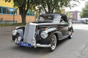 Usata Mercedes 220 85 CV (62 kW) 1955 Nero Cabrio