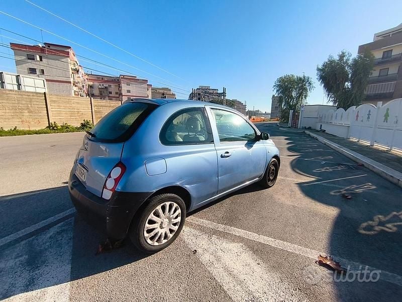 Usata Nissan Micra Visia 80 CV (58 kW) 2004 Blu Utilitaria