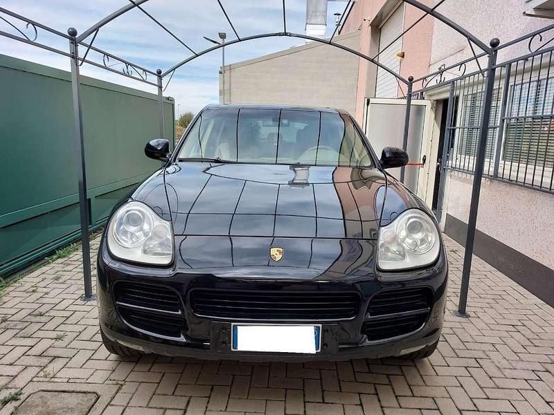 Usata Porsche Cayenne 250 CV (183 kW) 2004 Nero SUV
