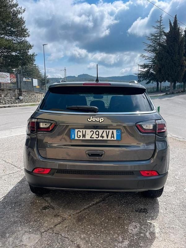 Usata Jeep Compass 130 CV (95 kW) 2024 Grigio SUV