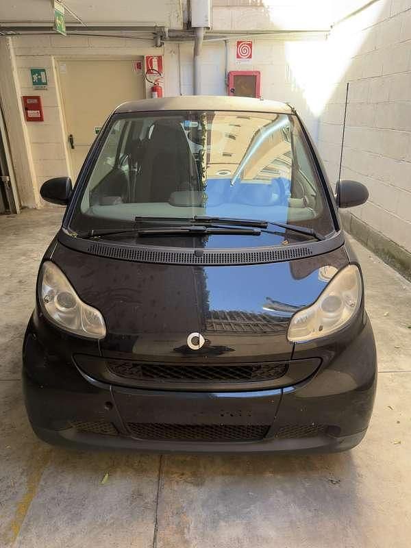 Nero Usata 2009 Smart ForTwo Coupé Coupé | 4500 € - Immagine 1/4