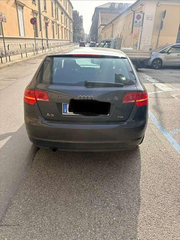 Usata Audi A3 Sportback Ambition 140 CV (102 kW) 2011 Grigio Utilitaria