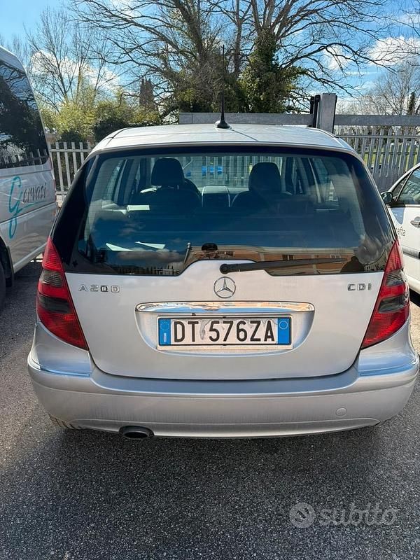 Usata Mercedes A200 2009 Grigio Berlina
