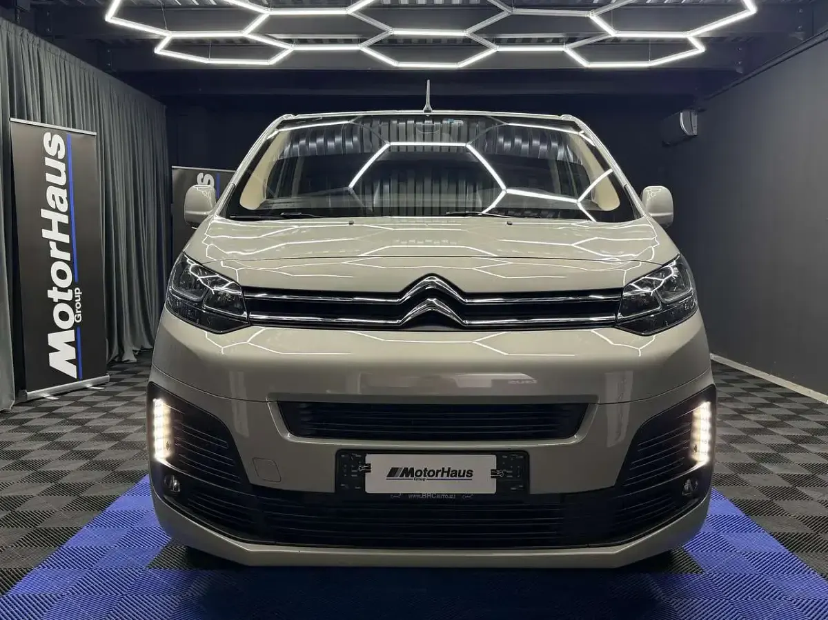 Usata Citroën Spacetourer 177 CV (130 kW) 2020 Grigio Monovolume