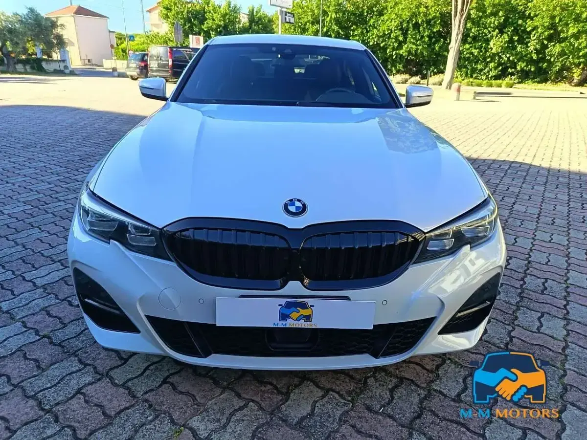 Usata BMW 320 M Sport 190 CV (139 kW) 2019 Bianco perla Berlina