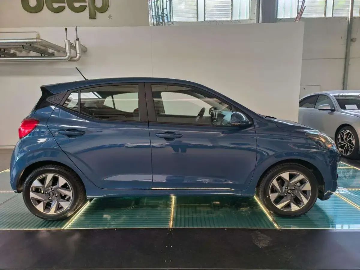 Nuova Hyundai i10 63 CV (46 kW) 2025 Blu Utilitaria