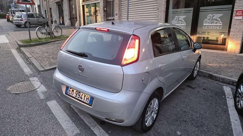 Usata Fiat Punto Evo 77 CV (56 kW) 2012 Utilitaria