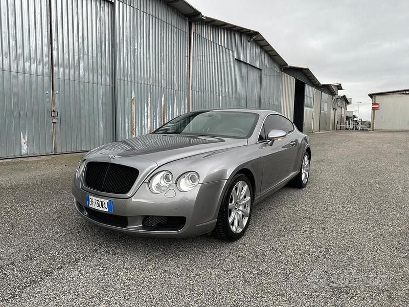 Usata Bentley Continental GT 559 CV (411 kW) 2006 Grigio Coupé