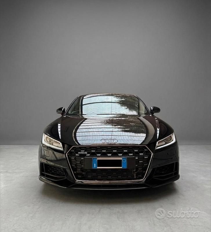Usata Audi TT Ambiente 245 CV (180 kW) 2024 Nero Coupé