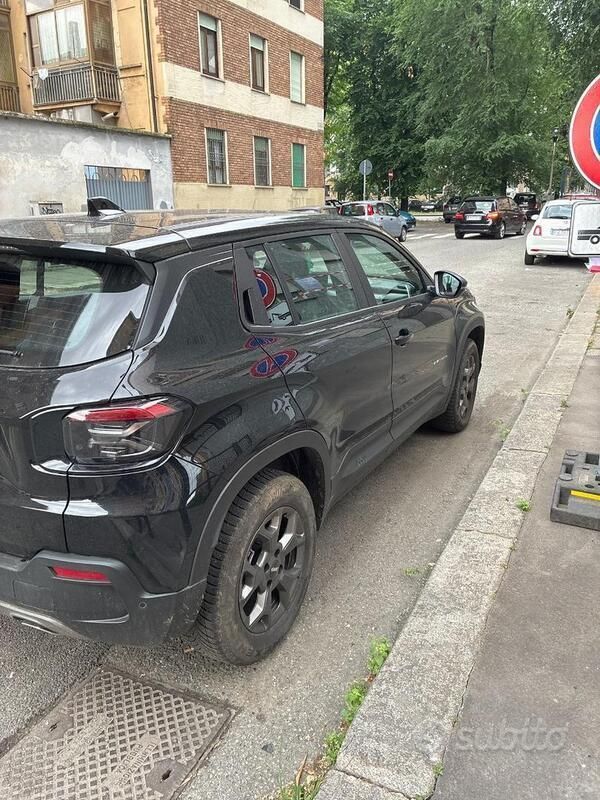 Usata Jeep Avenger 101 CV (74 kW) 2024 Nero SUV