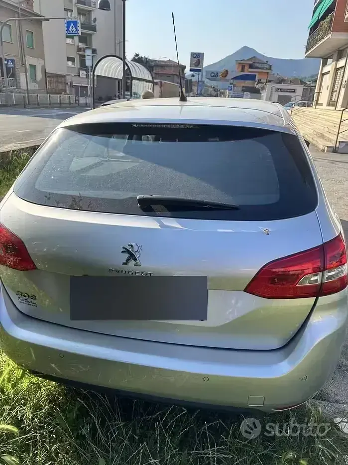 Usata Peugeot 308 116 CV (85 kW) 2017 Grigio Station wagon