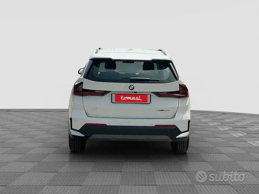 Usata BMW X1 Shadowline 150 CV (110 kW) 2023 Bianco SUV