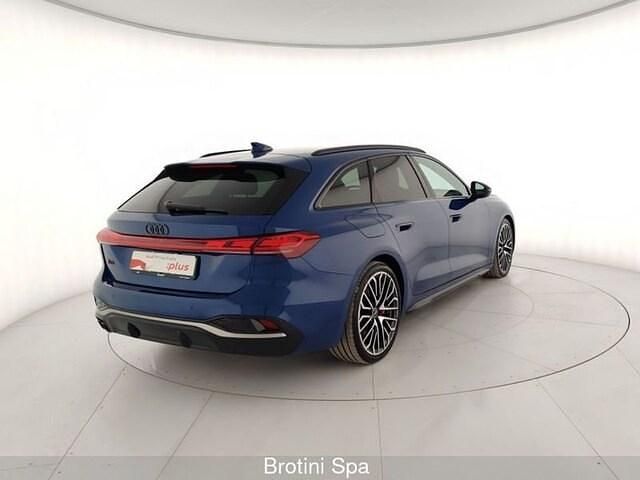 Usata Audi A5 Sportback Edition .1 204 CV (150 kW) 2025 Blu ascari metallizzato Utilitaria