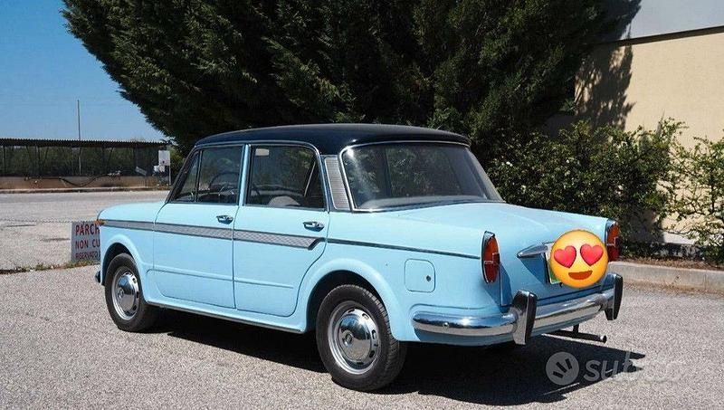 Usata Fiat 1200 1960 Blu Berlina