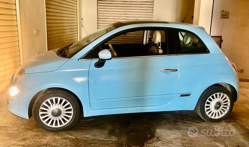 Usata Fiat 500 Lounge 69 CV (50 kW) 2008 Blu Berlina