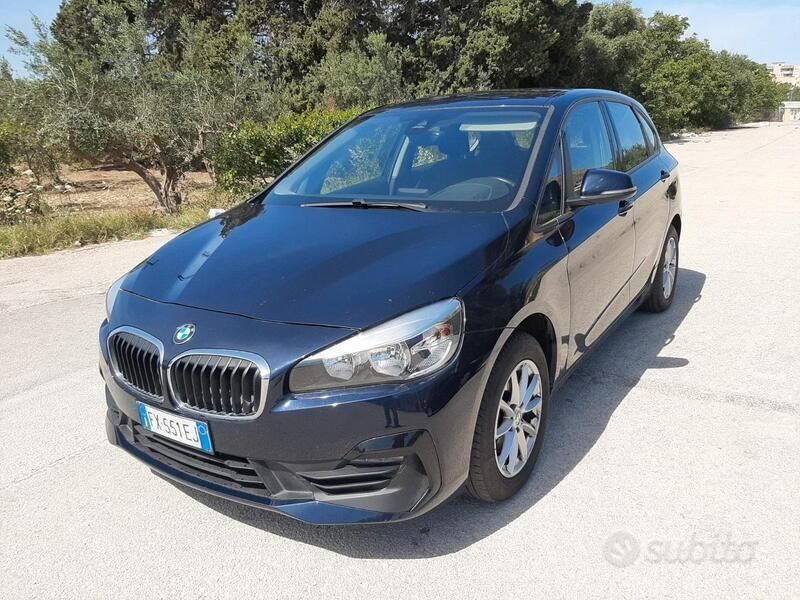 Blu/azzurro Usata 2019 BMW 216 Active Tourer Advantage Monovolume | 9900 € (Buon prezzo) - Immagine 1/4
