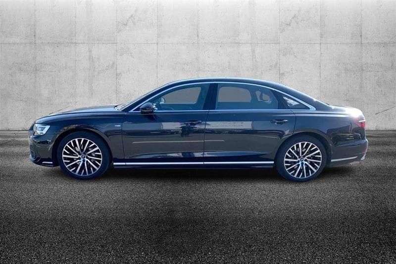 Usata Audi A8L Business 286 CV (210 kW) 2023 Grigio Berlina