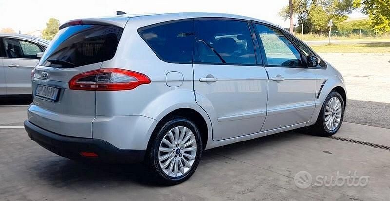 Usata Ford S-MAX S 163 CV (119 kW) 2013 Argento Monovolume