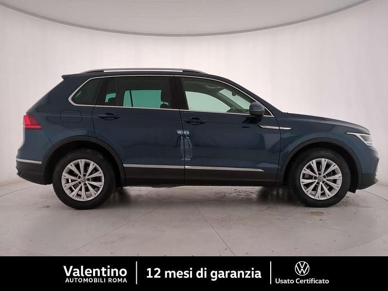 Usata VW Tiguan Life 150 CV (110 kW) 2023 Blu/azzurro SUV
