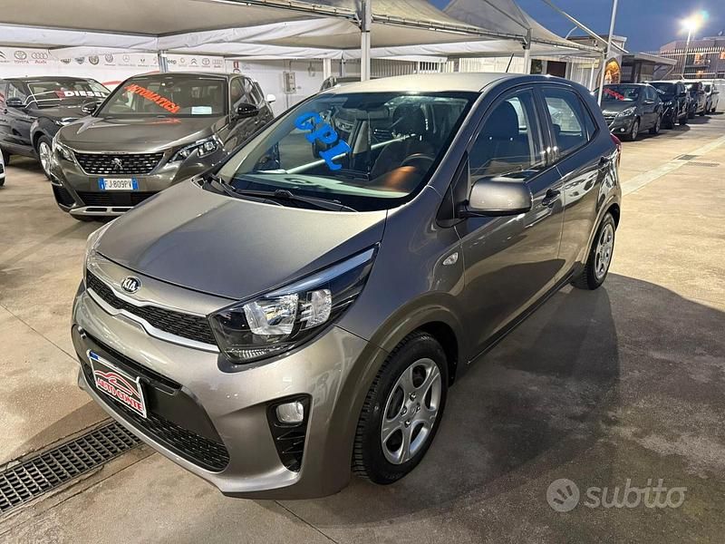 Usata Kia Picanto Active 67 CV (49 kW) 2018 Bronzo Utilitaria