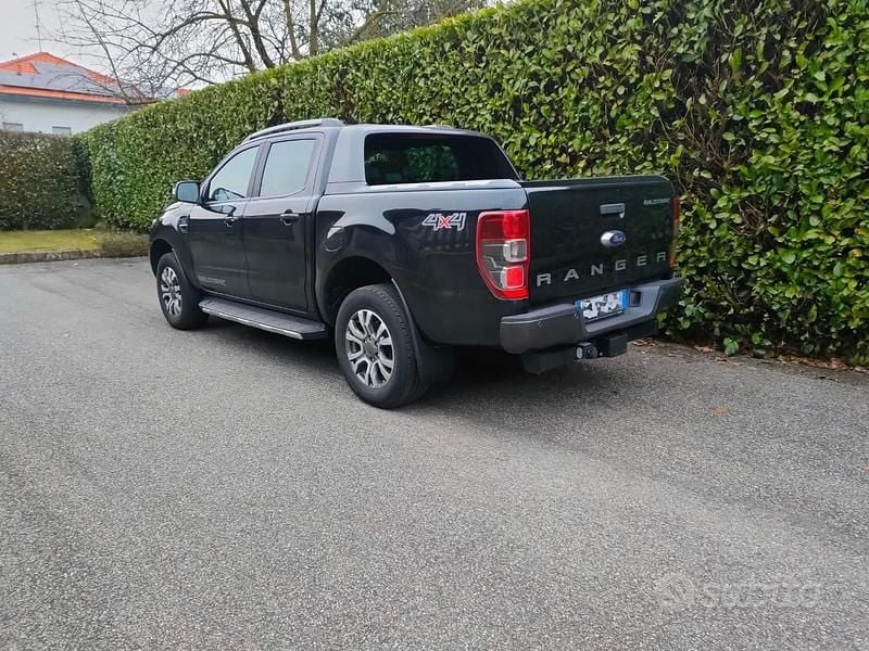 Usata Ford Ranger Wildtrack 160 CV (117 kW) 2018 Nero Pick-up