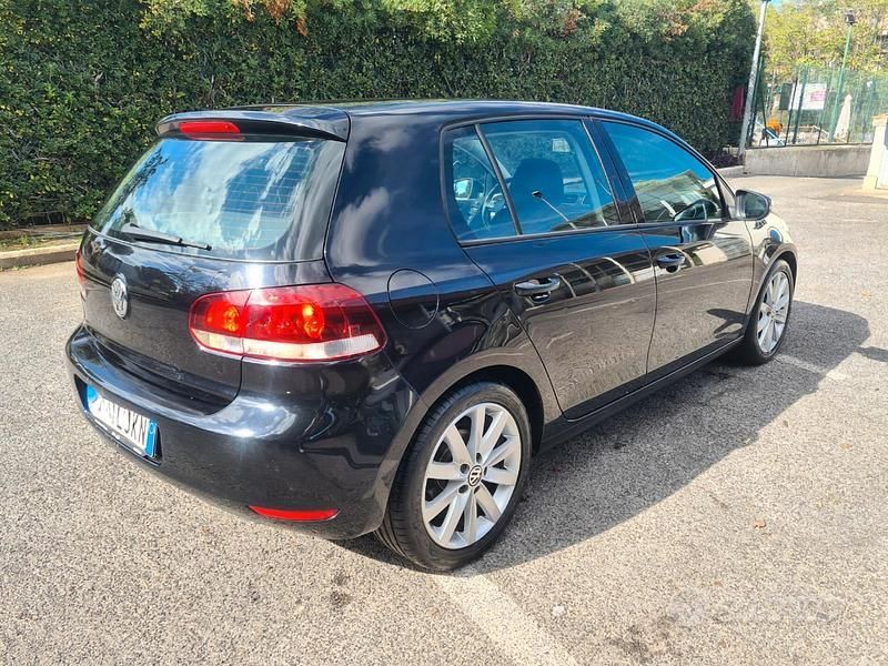 Usata VW Golf VI Comfortline 122 CV (89 kW) 2009 Nero Utilitaria