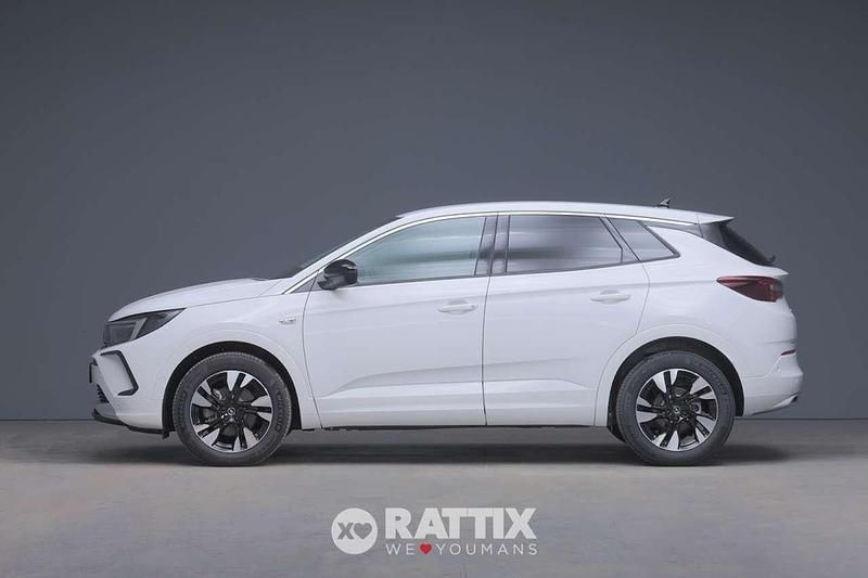 Käytetty Opel Grandland X Business Elegance 131 HP (96 kW) 2023 Valkoinen Katumaasturi
