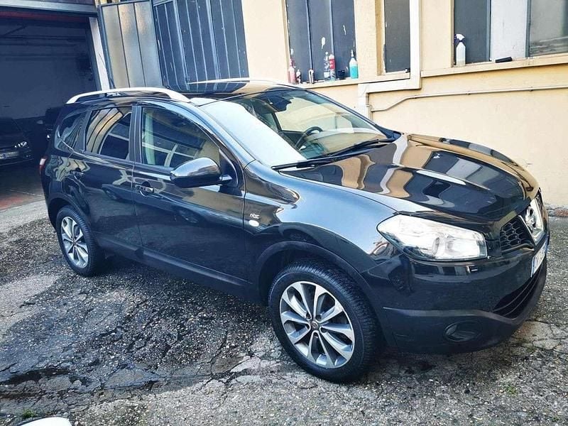 Nero Usata 2010 Nissan Qashqai N-TEC SUV | 6400 € (Buon prezzo) - Immagine 1/4