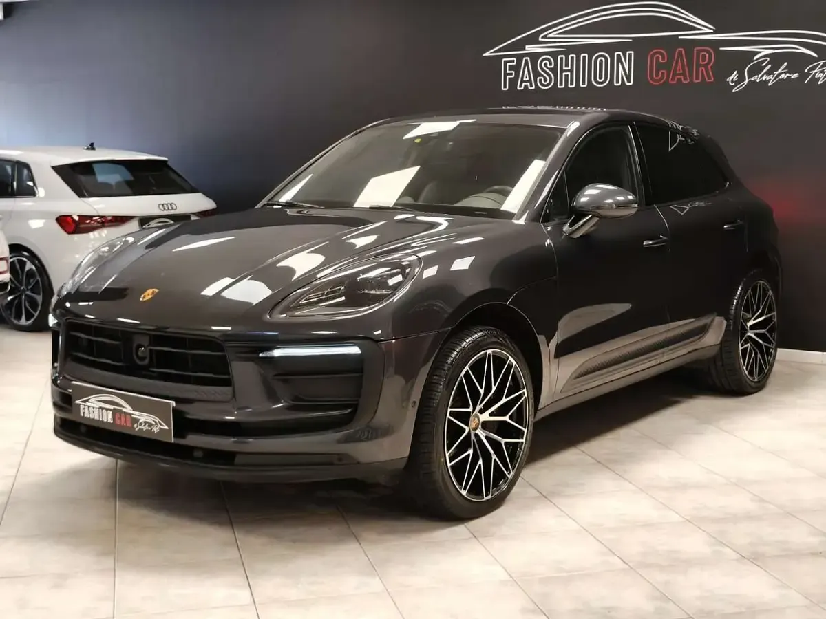 Usata Porsche Macan 265 CV (194 kW) 2021 Grigio SUV