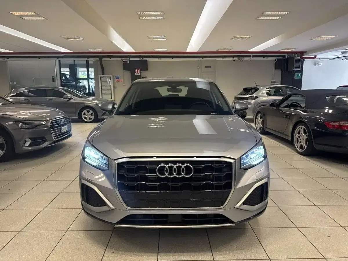 Usata Audi Q2 Advanced 150 CV (110 kW) 2023 Argento SUV