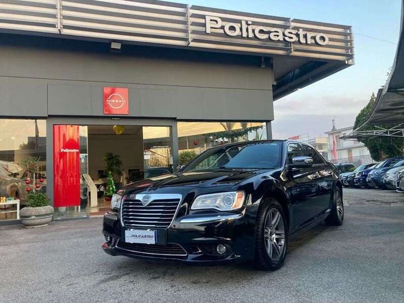 Usato 2013 Lancia Thema 3.0 Diesel 239 CV (10.990 €)