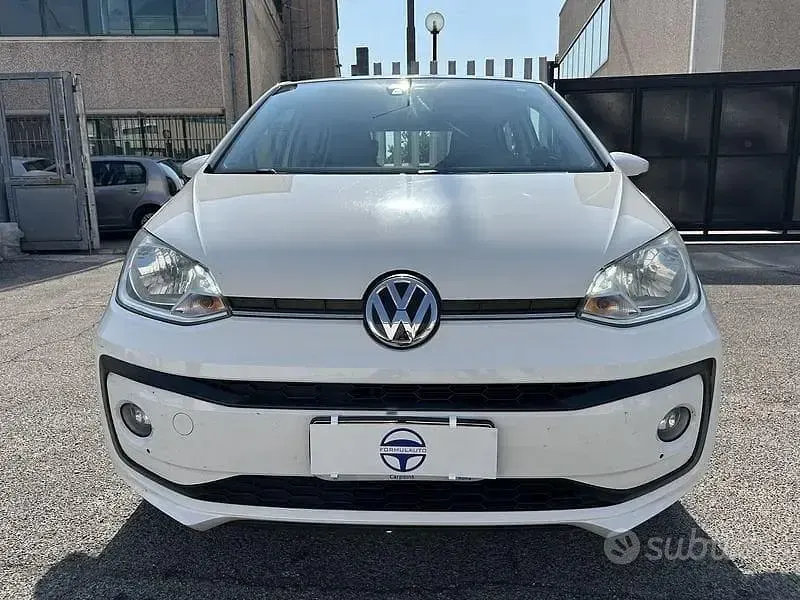 Usata VW up! Move 60 CV (44 kW) 2018 Bianco Utilitaria