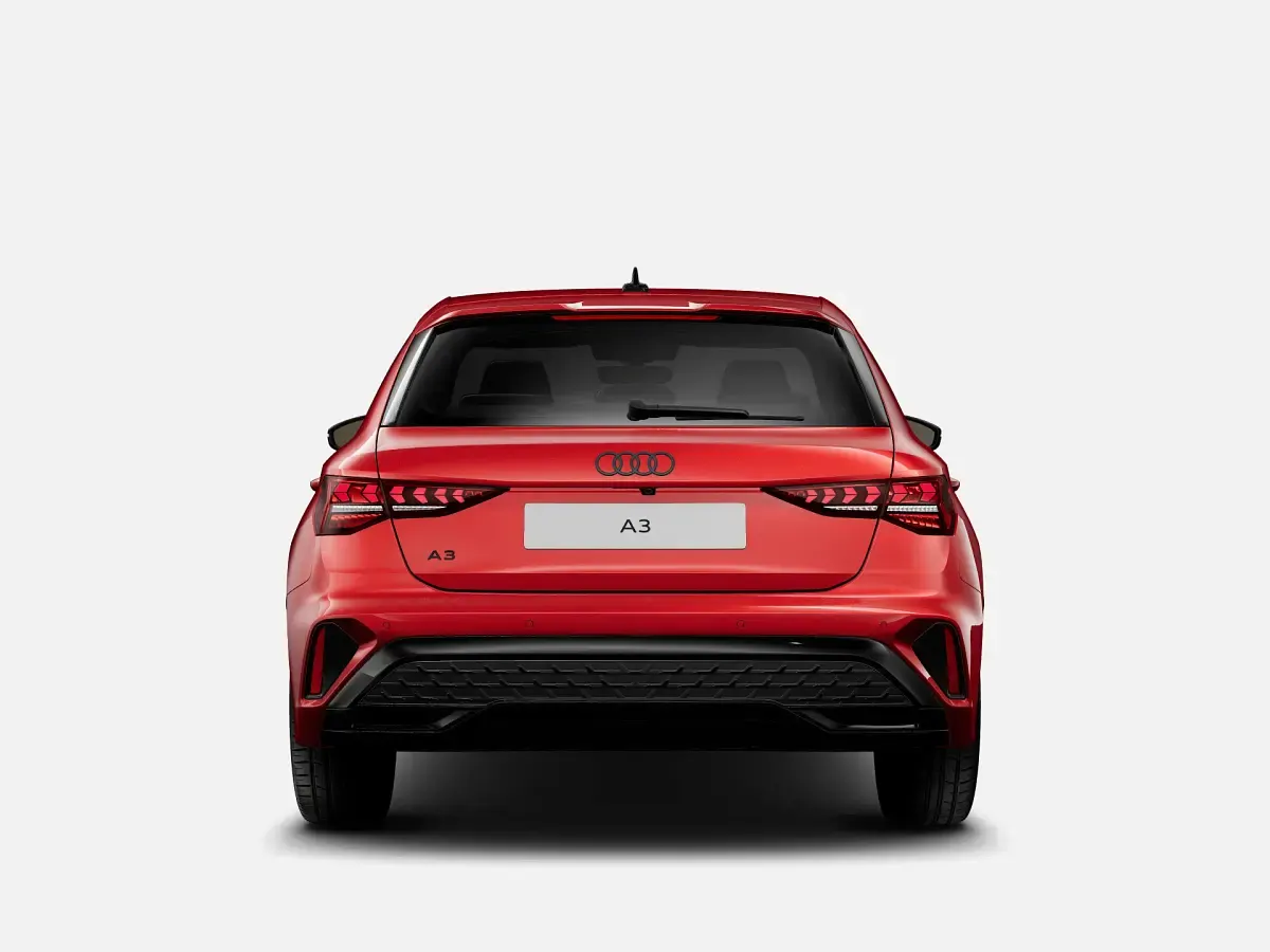 Nuova Audi A3 S-Line 177 CV (130 kW) 2026 Rosso progressivo metallizzato