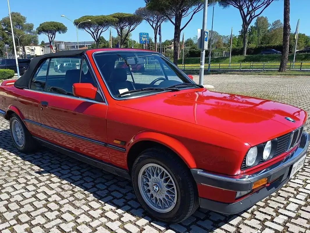 Usata BMW 320 Cabriolet 129 CV (94 kW) 1990 Rosso Cabrio