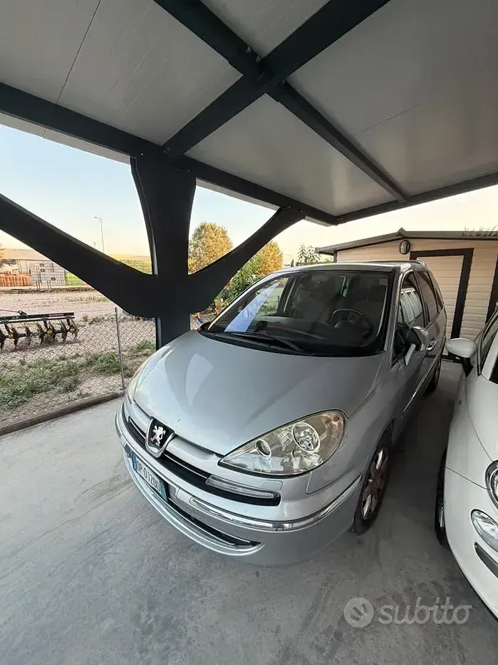 Usata Peugeot 807 136 CV (100 kW) 2008 Grigio Monovolume