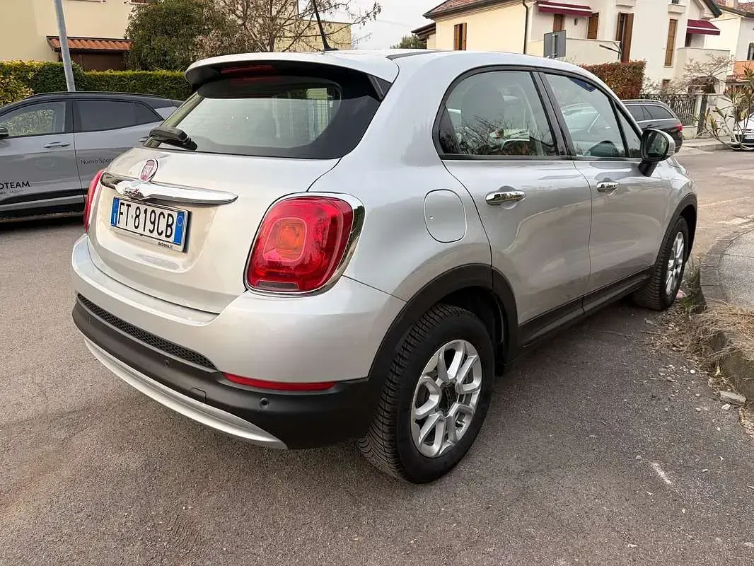 Usata Fiat 500X Pop Star 95 CV (69 kW) 2018 Argento SUV