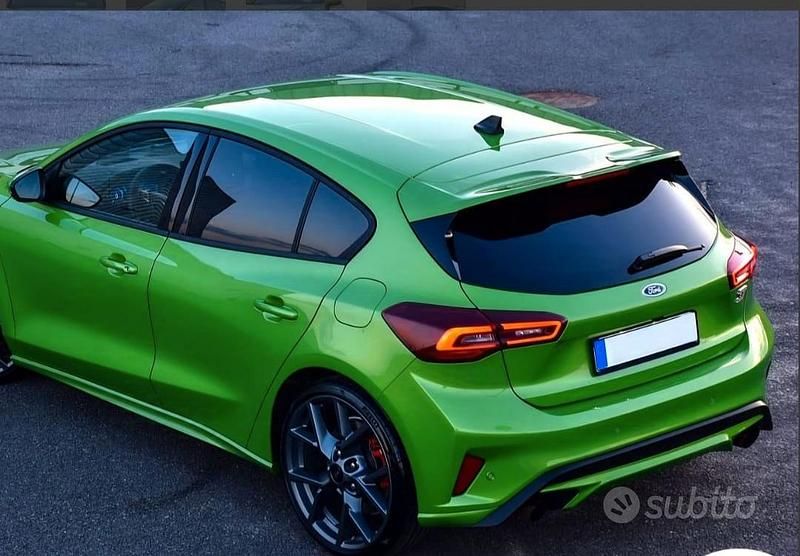 Usata Ford Focus ST 2023 Verde Berlina