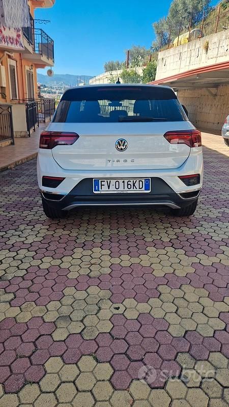 Usata VW T-Roc Advance 150 CV (110 kW) 2019 Bianco SUV