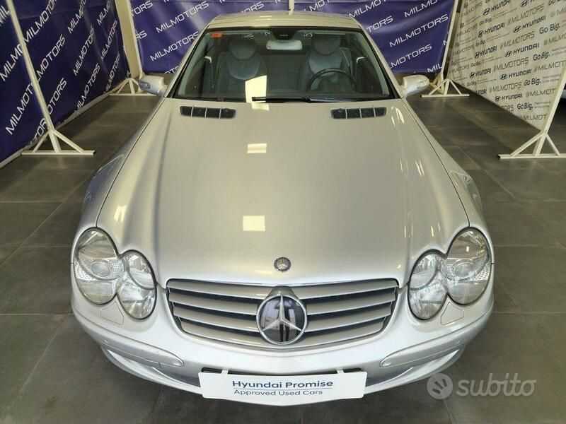 Usata Mercedes SL500 Elegance 306 CV (225 kW) 2005 Gray Cabrio