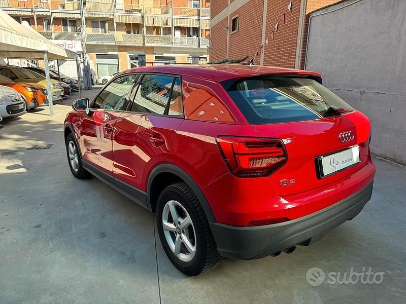 Usata Audi Q2 Business 150 CV (110 kW) 2020 Rosso SUV