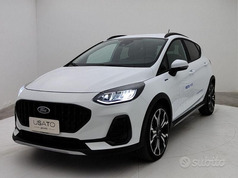 Bianco Usata 2023 Ford Fiesta Active Due volumi | 19.900 € (Molto cara) - Immagine 1/4