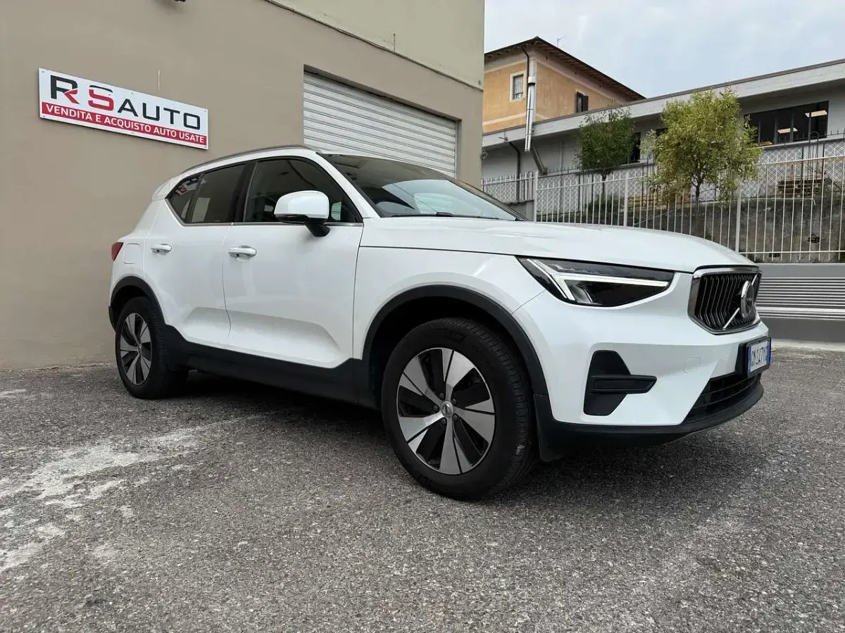 Usata Volvo XC40 Ultimate 129 CV (94 kW) 2023 Bianco SUV