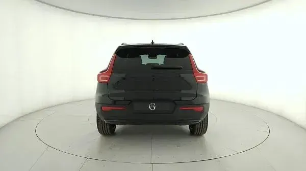 Nuova Volvo XC40 Plus 163 CV (119 kW) 2026 Nero SUV