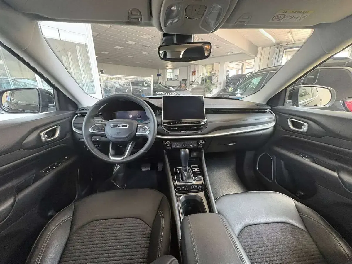 Usata Jeep Compass Limited 131 CV (96 kW) 2024 Nero SUV