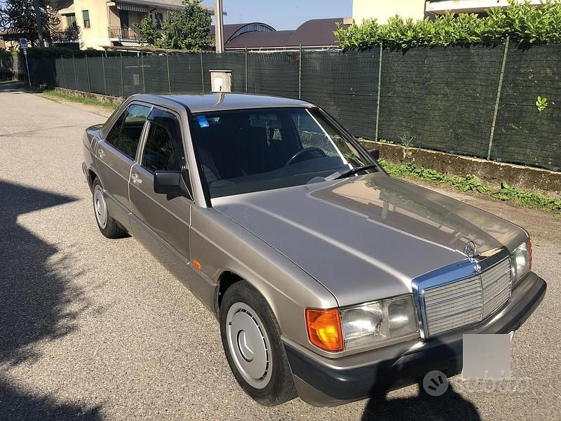 Usata Mercedes 190 94 CV (69 kW) 1989 Berlina