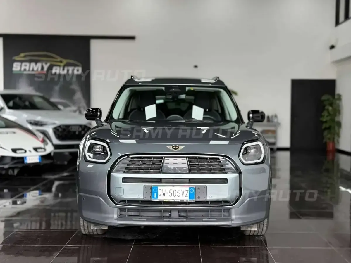 Usata Mini Cooper Countryman Classic 163 CV (119 kW) 2024 Grigio SUV