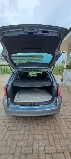 Usata Opel Astra 90 CV (66 kW) 2010 Station wagon