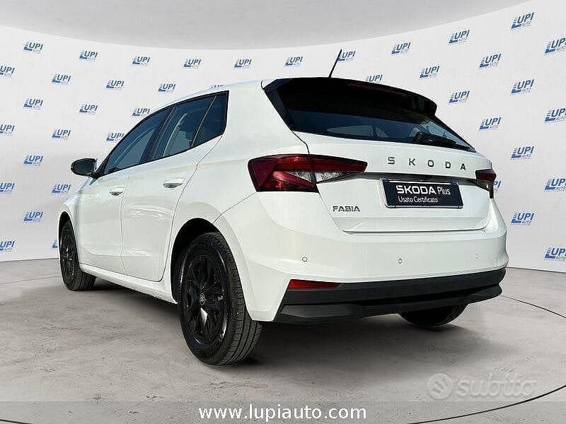 Usata Skoda Fabia 80 CV (58 kW) 2025 Bianco Utilitaria
